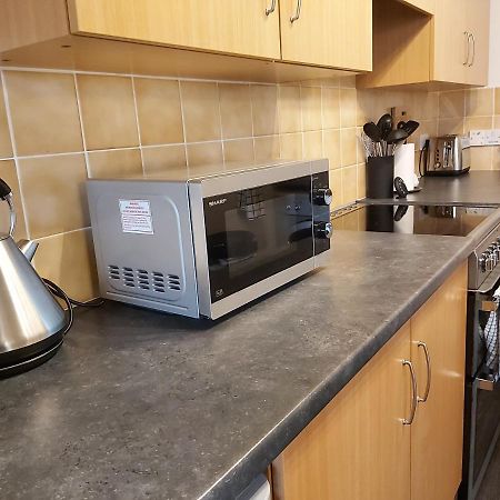 Inverness City Centre Apartment With Elevator And Google Chromecast Exterior photo