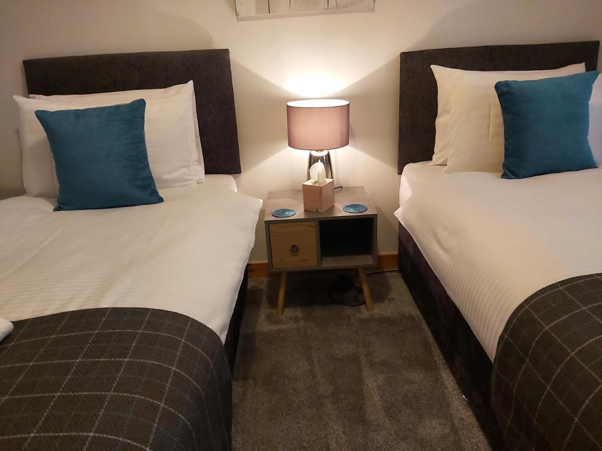 Inverness City Centre Apartment With Elevator And Google Chromecast Exterior photo