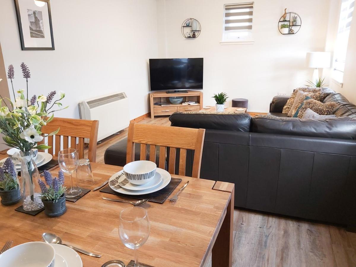 Inverness City Centre Apartment With Elevator And Google Chromecast Exterior photo