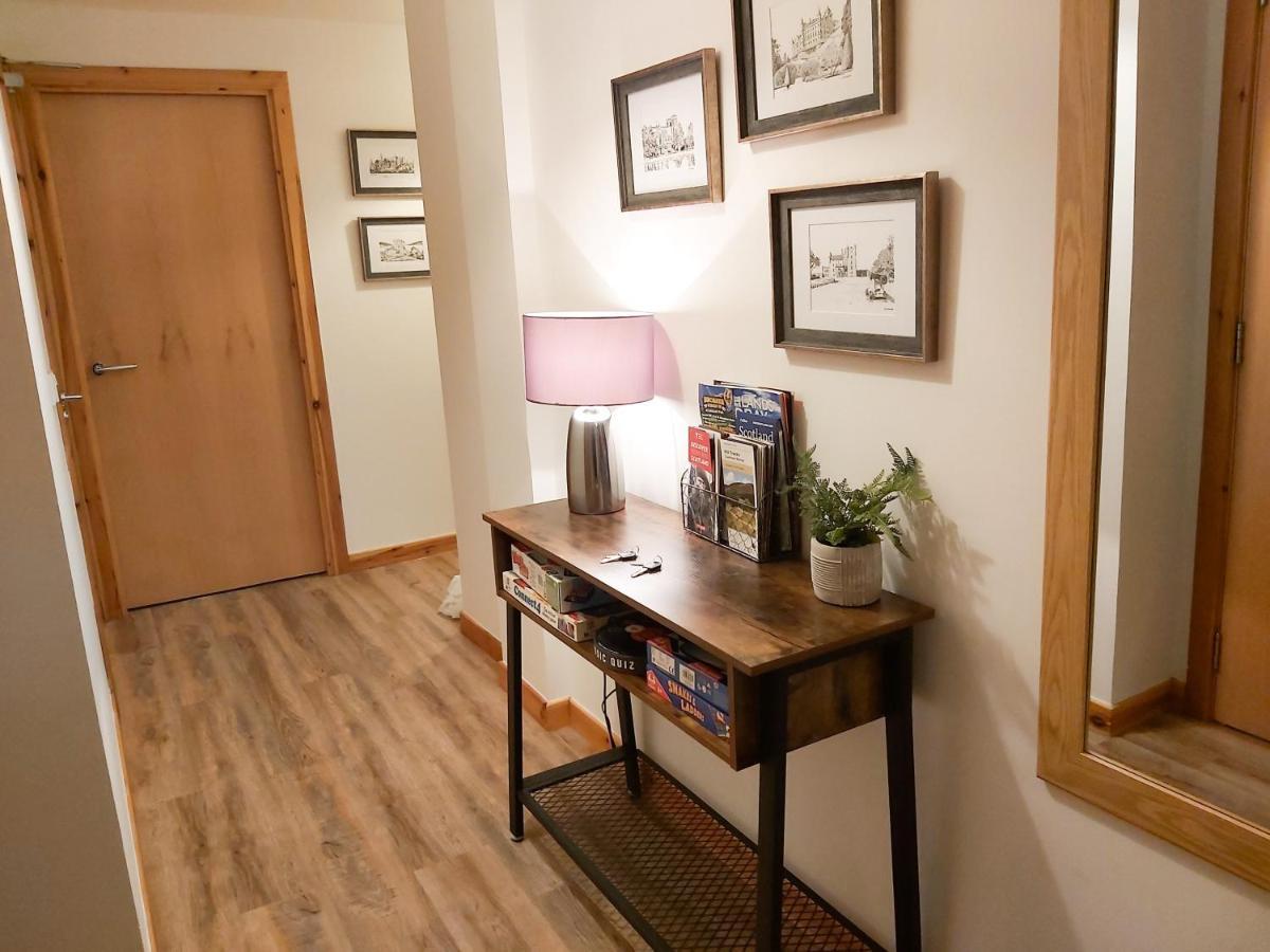 Inverness City Centre Apartment With Elevator And Google Chromecast Exterior photo