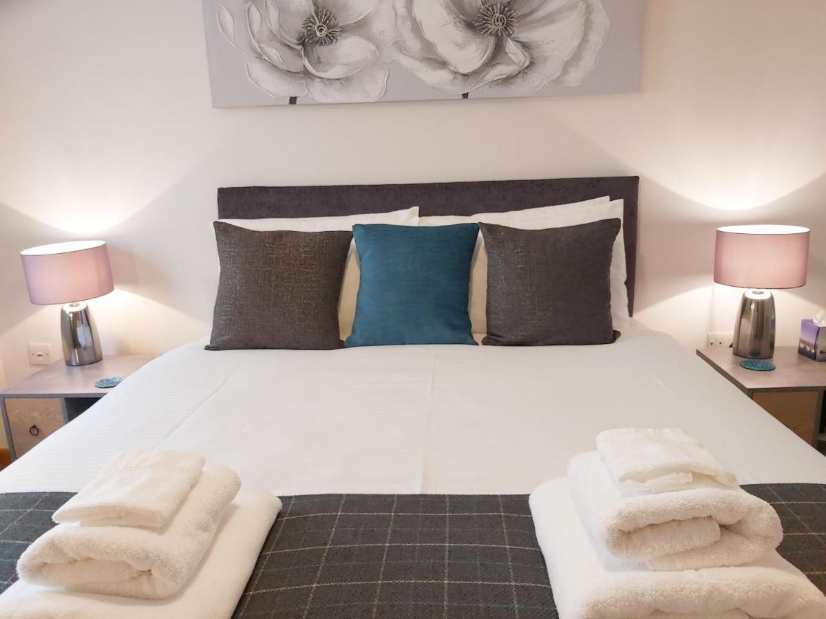 Inverness City Centre Apartment With Elevator And Google Chromecast Exterior photo